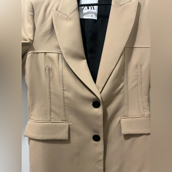Zara Structured Blazer - Picture 3 of 9